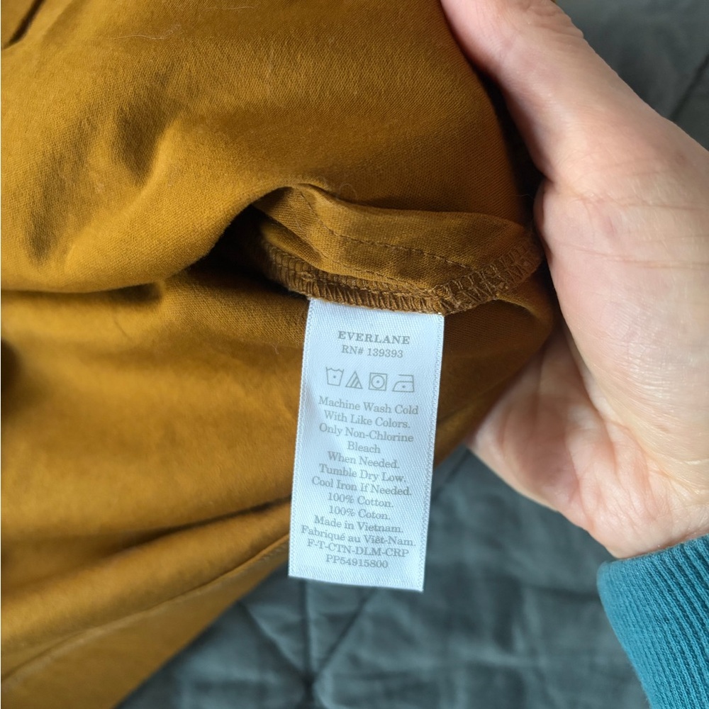 Everlane xs luxe cotton crop tee mustard excellent condition - Picture 4 of 4